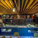 Homelike Hotel